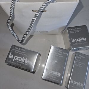 La Prairie Platinum Rare Collection in Silver and White